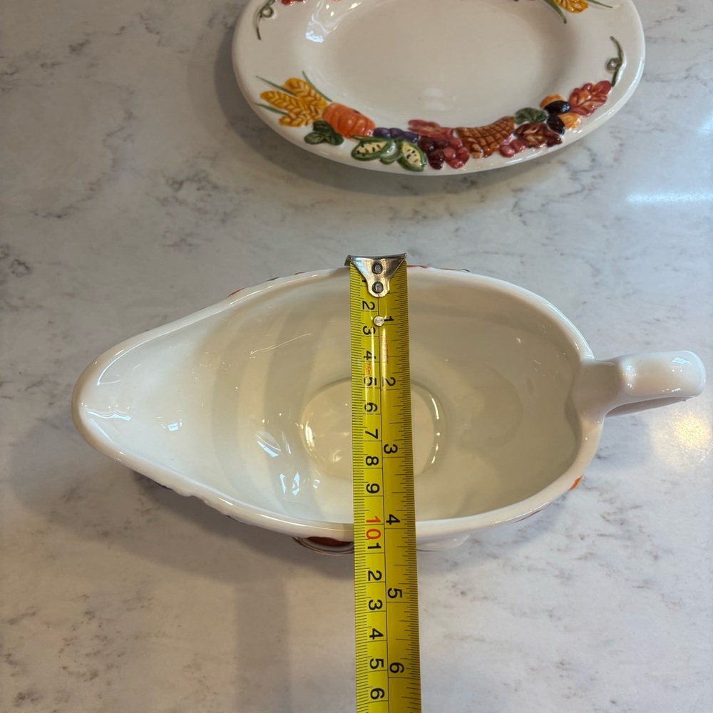 Publix The Pilgrim Pair Thanksgiving Serving Bowl Gravy Boat Platter Dish Plate - Picture 13 of 14